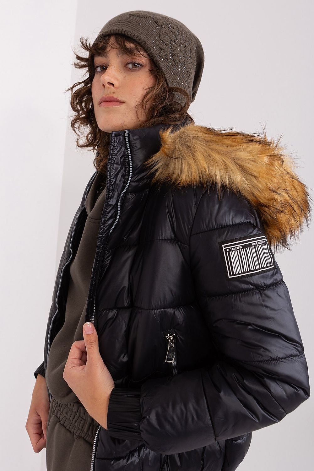  Bonnet model 190593 AT 