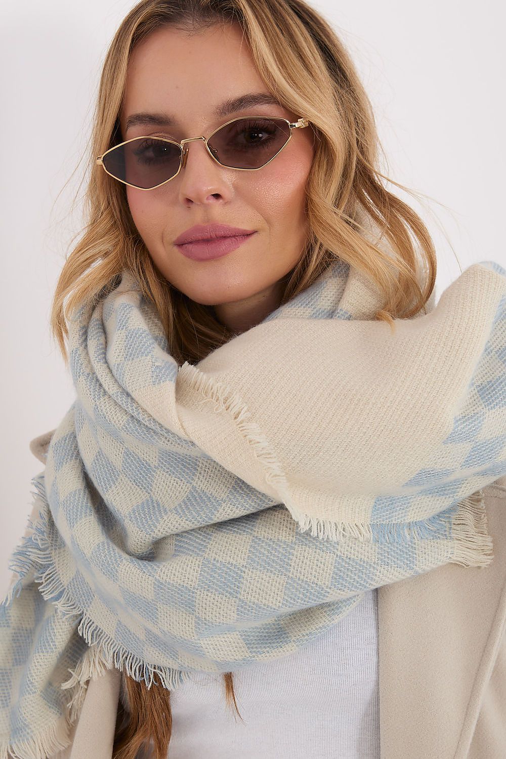  Châle model 222308 AT 