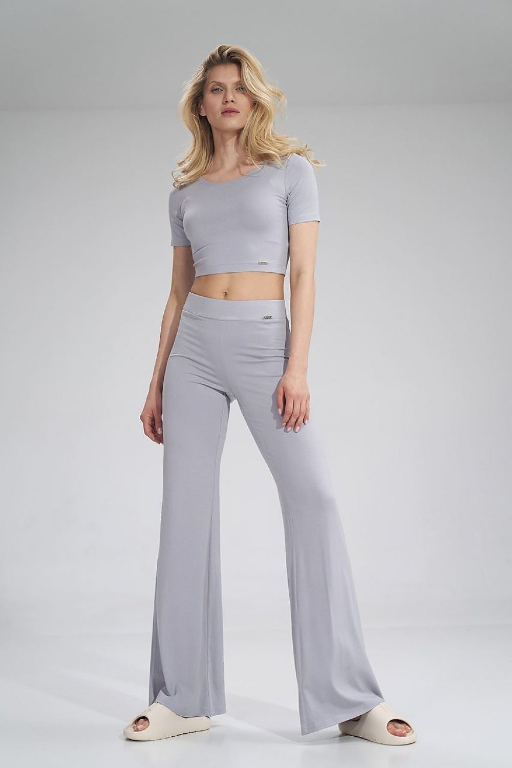 Pantalon femme model 154709 Figl 