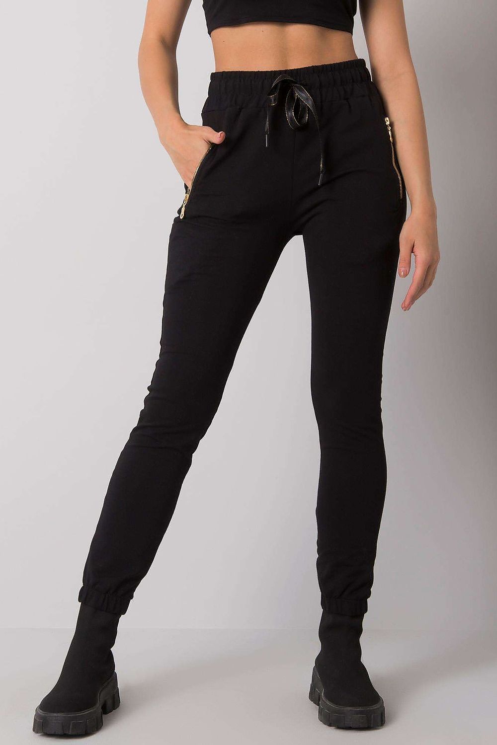  Pantalon survêtement model 159862 Relevance 