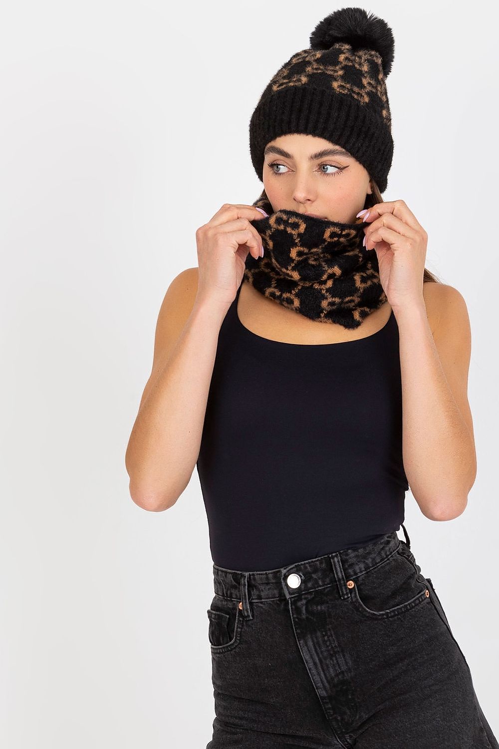  Infinity Écharpe model 185918 AT 